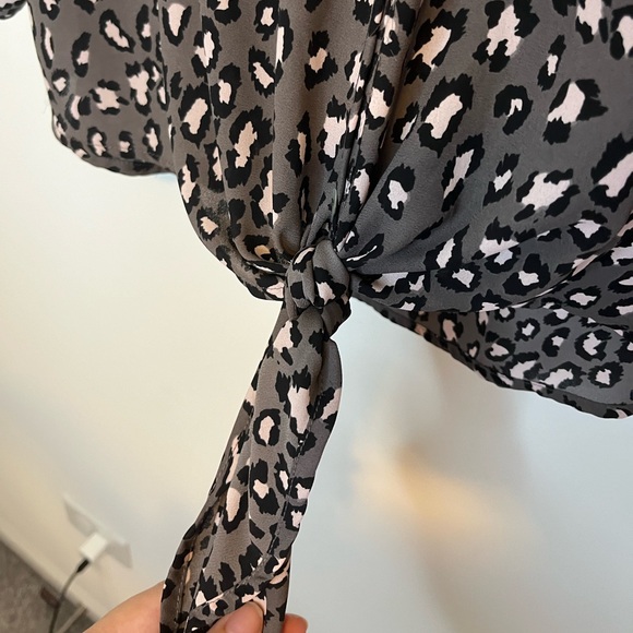 West Kei Greyish Brown with Pink Leopard Print Button Up Tie Front Shirt - Picture 3 of 6